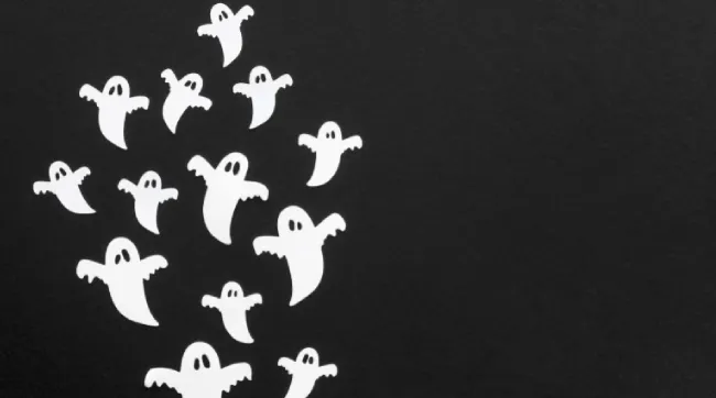 Mengenal Fenomena Ghosting, Mengapa Orang Melakukannya & Apa Dampaknya?